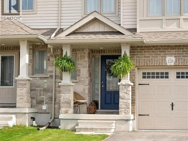 128 William Street, Elmira, ON, N3B 0C2 house for sale | Listing ID 40826 | Royal LePage