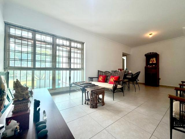 128C Punggol Field Walk HDB Apartment For Sale, $565,000, 3 Bed 2 Bath 914 sqft $618.00 psf