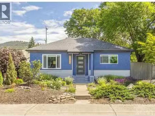 1298 Kilwinning Street, Penticton, BC, V2A 4P3 house for sal.