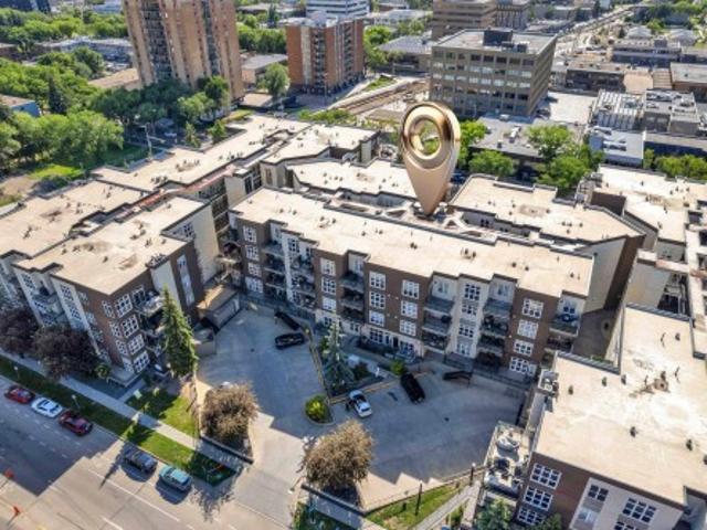 129 10407 Street, Edmonton, AB, T5N 4B8 condo for sale | Listing ID E4496 | Royal LePage