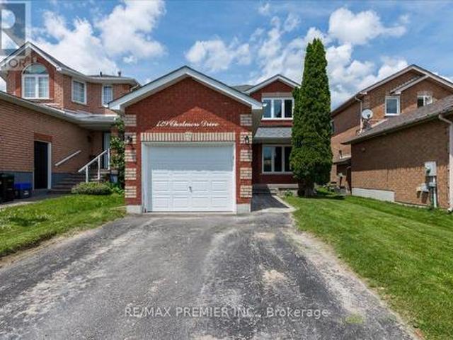 129 Chalmers Drive, Barrie, ON, L4N 8W4 house for sale | Listing ID S13468 | Royal LePage