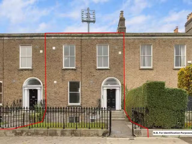 129 Anglesea Road, Ballsbridge, Dublin 4, D04X0W6 is for sale