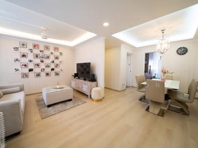 129 Bukit Batok West Avenue 6 HDB Apartment For Sale, $599,999, 3 Bed 2 Bath 1,108 sqft $542.00 psf