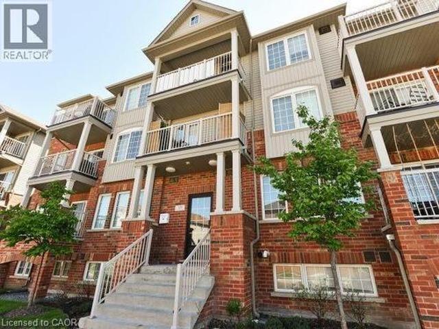 129 Isaac Devins Boulevard Unit# 7, Toronto, ON, M9M 0C4 townhouse for sale | Listing ID 40815 | Royal LePage