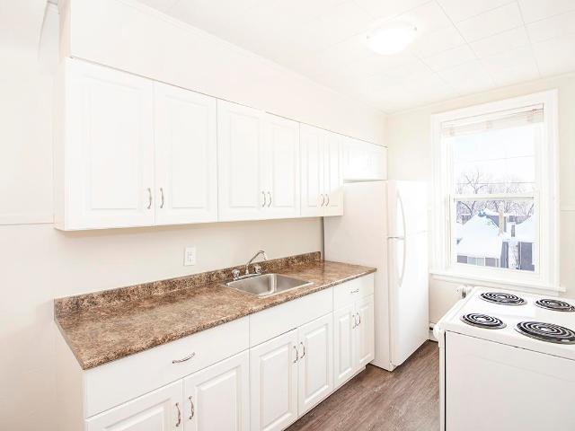 129 Lenore Street One Bedroom Suite Type B Apartment for Rent