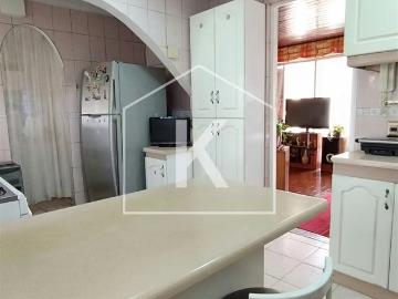12.590 UF se venden 2 casas en 1 villa macul | 6 Dormitorios por 12590.00 en Macul