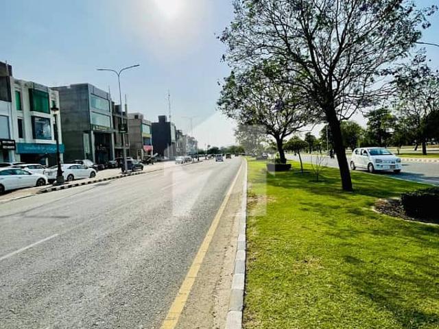 12.5 Marla Plot In Lake City M6 | Spacious Plot | Ideal For Luxury Home