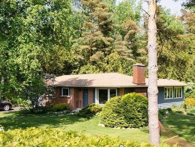 12 14 STARK Street Bayfield Ontario