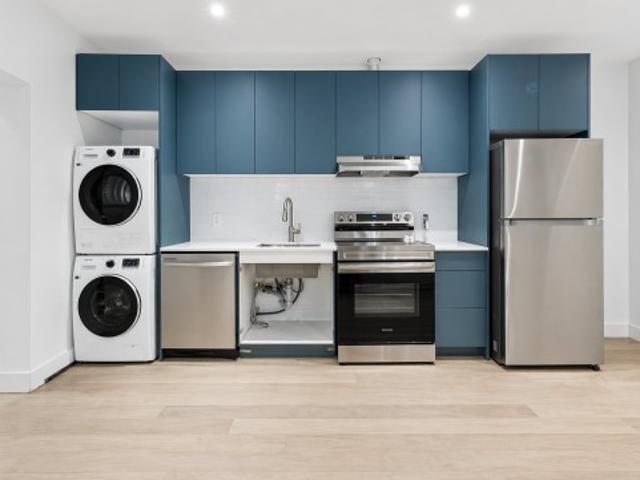 12 2068 Av. Lincoln, Montréal Ville Marie, QC, H3H 1H9 lease for lease | Listing ID 13576 | Royal LePage