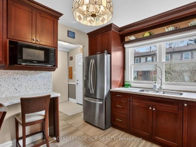 12 2825 Gananoque Drive, Mississauga, ON, L5N 1V6 townhouse for sale | Listing ID W13543 | Royal LePage