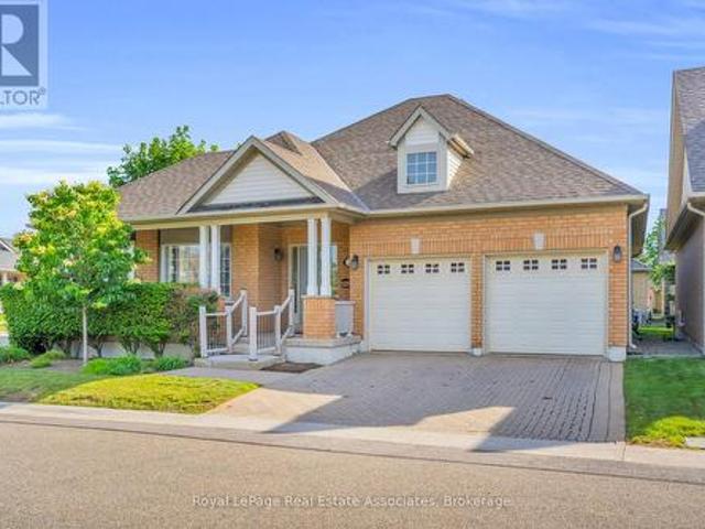 12 2 Larkdale Terrace, Brampton, ON, L6R 1W5 condo for sale | Listing ID W13461 | Royal LePage