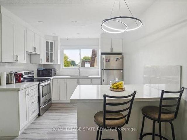 12 36 Greendale Drive, Hamilton, ON, L9C 5Z4 townhouse for sale | Listing ID X12071 | Royal LePage