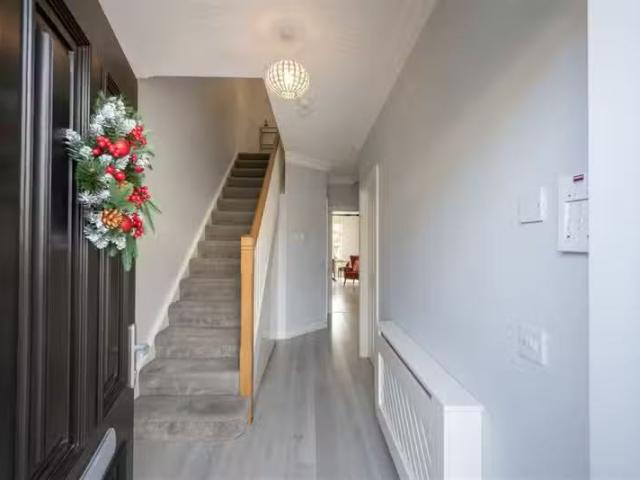 12 The Lawn, Janeville, Carrigaline, Co. Cork, P43 EY11
