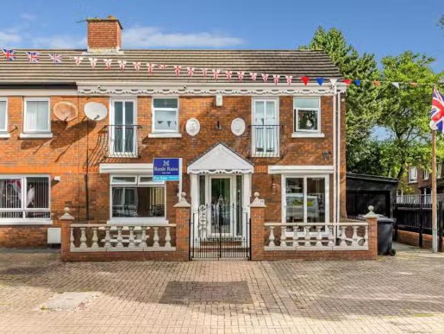 12 Vernon Court