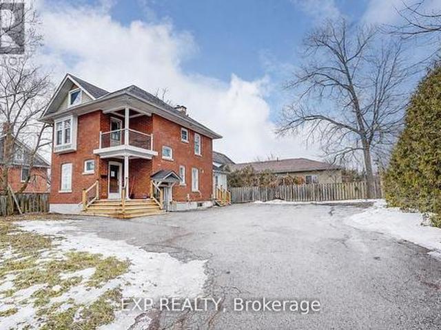 12 Vincent Street, Newmarket, ON, L3Y 4G2 house for sale | Listing ID N13003 | Royal LePage