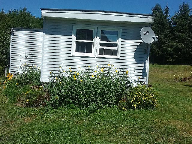 12 X 40 Mini Home Must Be Moved By Purchaser Selling As Is