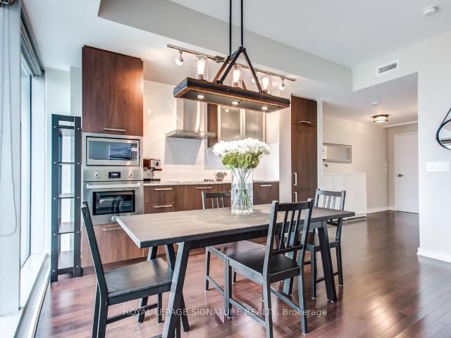 12 York St | | Ice Condos II | 16 Condos for Sale & 20 Condos for Rent | Condos. Ca