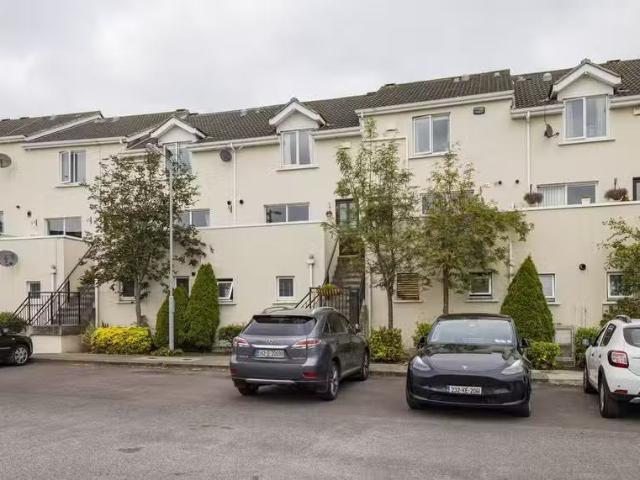 12 Applewood Mews, Swords, Co. Dublin, K67CV66 is for sale
