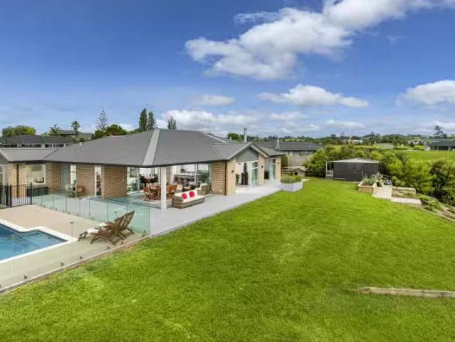 12 Awatiro Drive, Kaukapakapa, Rodney