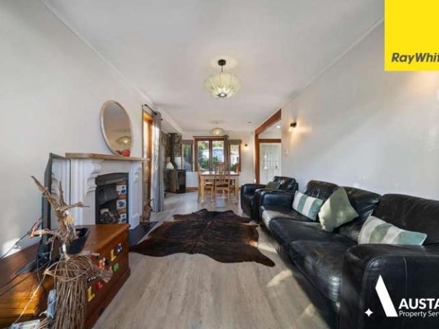 12 Atkinson Road, Titirangi, Waitakere City