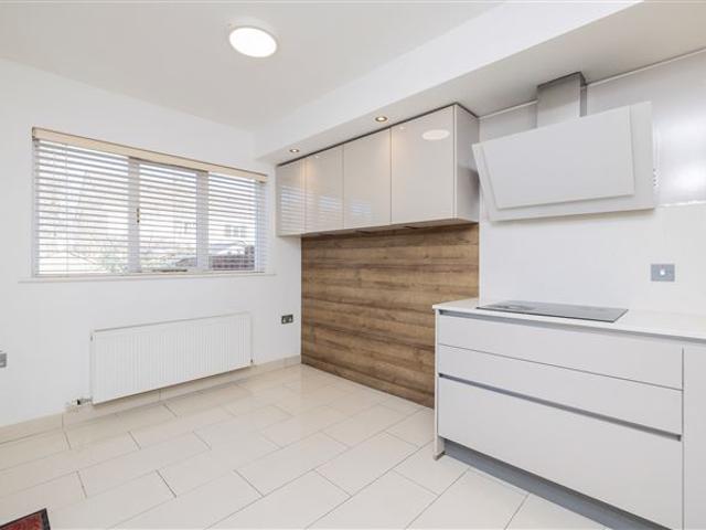 12 Barton Court, Barton Road East, Churchtown, Dublin 14 Beirne & Wise Churchtown 4908 MyHome. Ie Residential