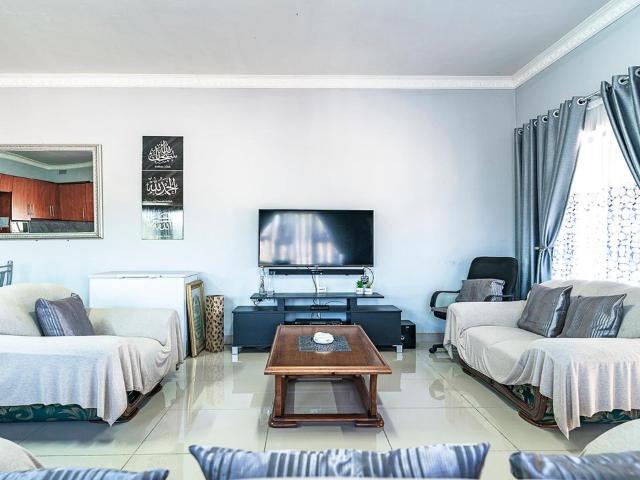 12 Bedroom house for sale in Riyadh, Verulam