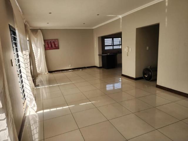 12 Bedroom House For Sale in Winchester Hills