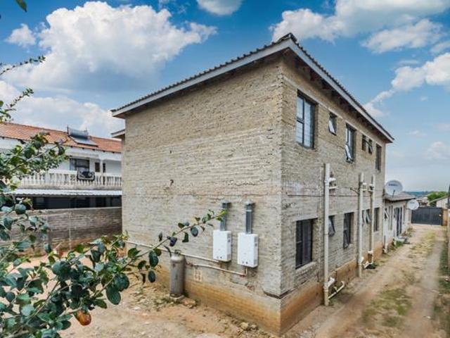 12 Bedroom House in Cosmo City