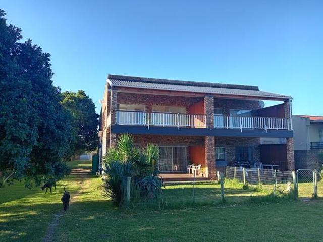 12 Bedroom House in East Bank