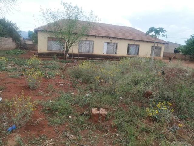 12 Bedroom House in Polokwane Outlying