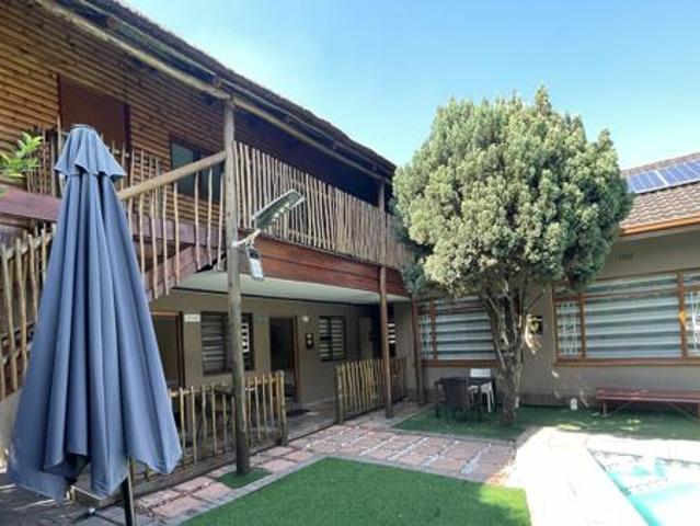 12 Bedroom House in Vanderbijlpark SE7