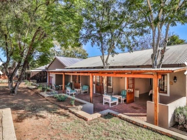 12 Bedroom House To Let in Elandsfontein AH