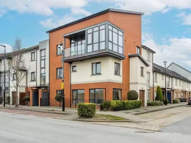 12 Belmayne Avenue, Belmayne, Dublin 13, D13X5Y2 is for sale