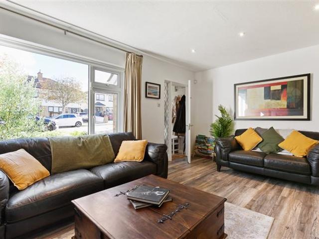 12 Beverly Lawns, Knocklyon, Dublin 16 Sherry FitzGerald Templeogue 4839 MyHome. Ie Residential