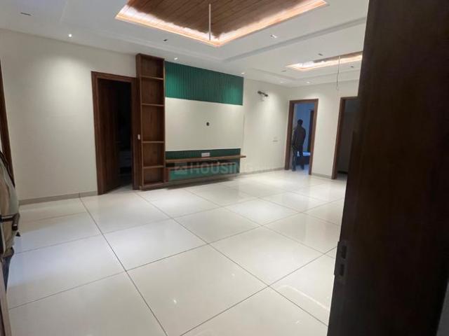 12 BHK Independent Builder Floor in Sector 21 for resale Budanpur. The reference number is 17518747