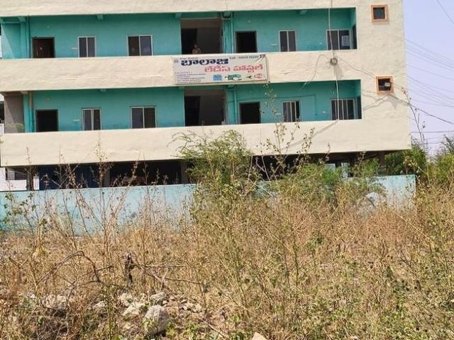 12 BHK Independent House in Indira Gandhi Nagar for resale Anantapur. The reference number is 17244151