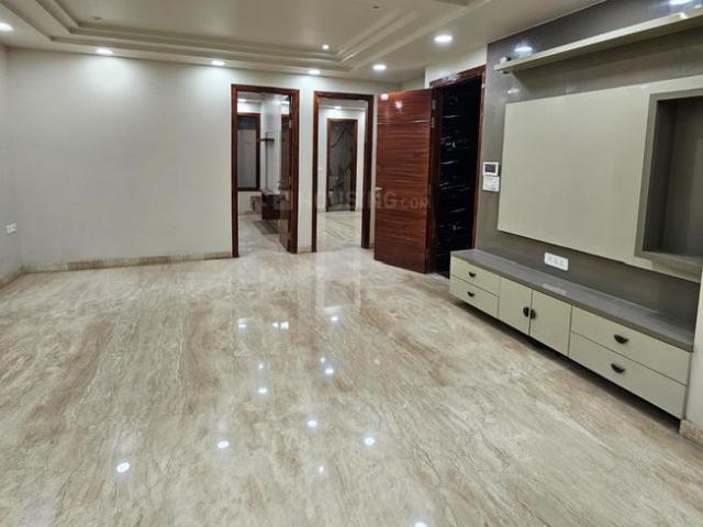 12 BHK Independent House in Sector 7 Rohini for resale New Delhi. The reference number is 20656691