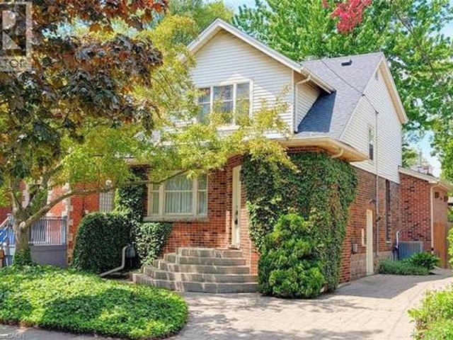 12 Bond Street S, Hamilton, ON, L8S 1S7 house for sale | Listing ID 40836 | Royal LePage