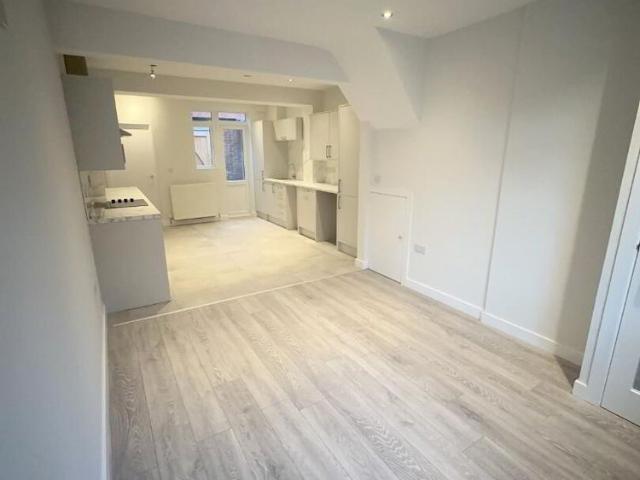 12 Bloomfield Street, BT55AU, Belfast