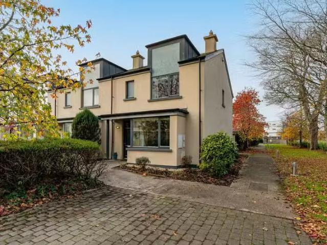 12 Bridgefield Grove, Curraheen Road, Bishopstown, Co. Cork, T.