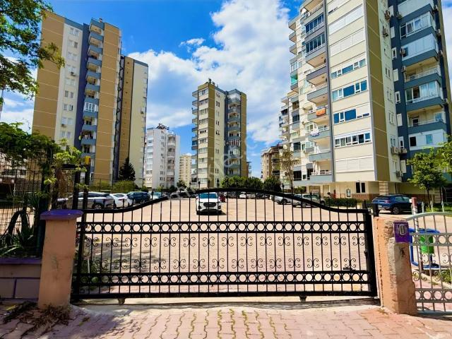 12. Cadde Muhteşem Konumda, Ara Kat E.banyolu 3+1 Daire
