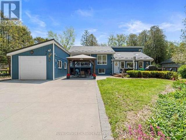 12 Cathcart Street, Huron Kinloss, ON, N2Z 0B3 house for sale | Listing ID X12193 | Royal LePage