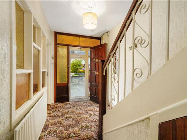 12 Cedarwood Rise, Glasnevin, Dublin 11 Ray Cooke Auctioneers Finglas 4929 MyHome. Ie Residential