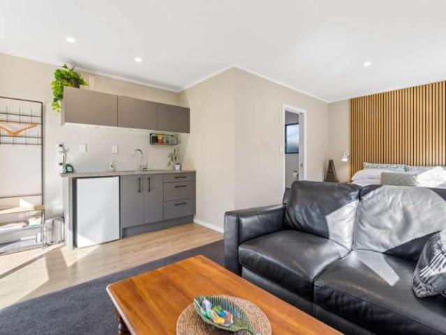 12 Chibnall Place, Conifer Grove, Papakura