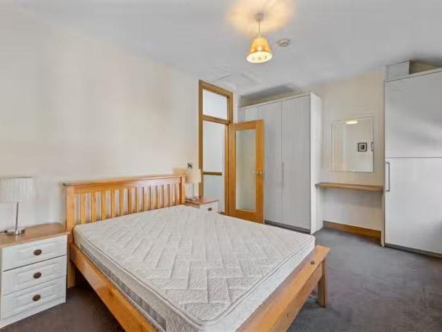 12 Clanbrassil Terrace, South City Centre D8, Dublin 8
