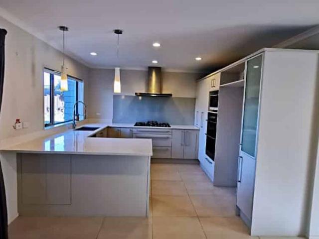 12 Creda Road, Wattle Downs, Manukau