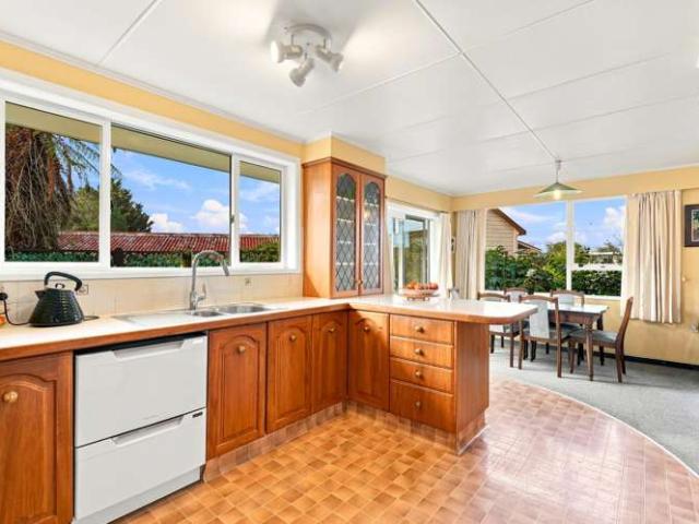 12 Dawson Street, Pahiatua, Tararua