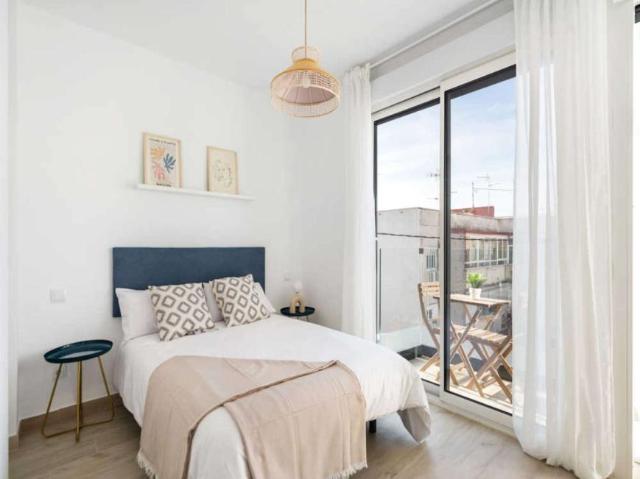 12 Dormitorio Shared Living/Roommate Madrid Madrid 102852056