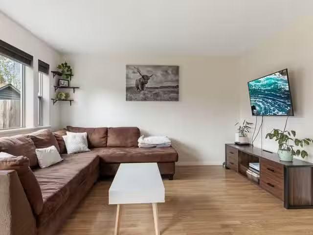 1/2 Duplex for sale in Courtenay, B 345 Menzies Ave, 1040298