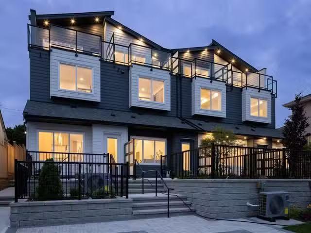 1/2 Duplex for sale in Coquitlam, Coquitlam, 102 914 Rochester.